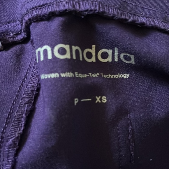 Mandala purple scrub set - Picture 3 of 3